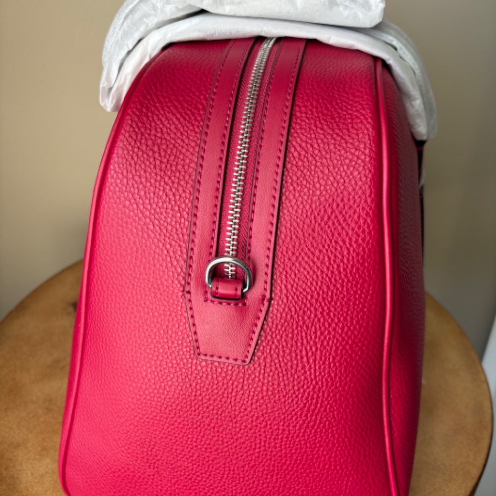 Jet Set Travel Extra-Large Weekender Bag DK Raspberry - Picture 5 of 14